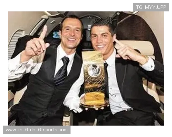 足球经纪人如何在赛季期间运作球员转会与商业合作